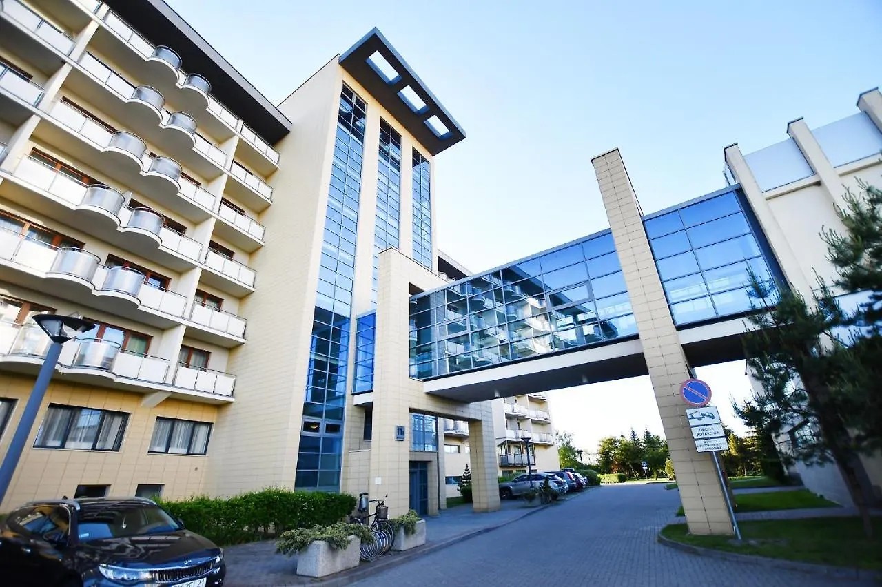 Komfortowy Apartament W Arka Medical Spa contacts